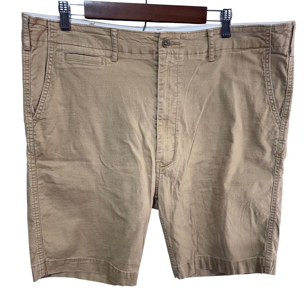 Levi's Men's‎ W40 Tan Khaki Chino Shorts 9" Relaxed Fit Casual Cotton Blend